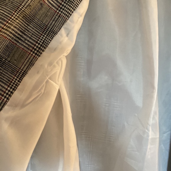 Doncaster Plaid Blazer Size 10P - Picture 4 of 10